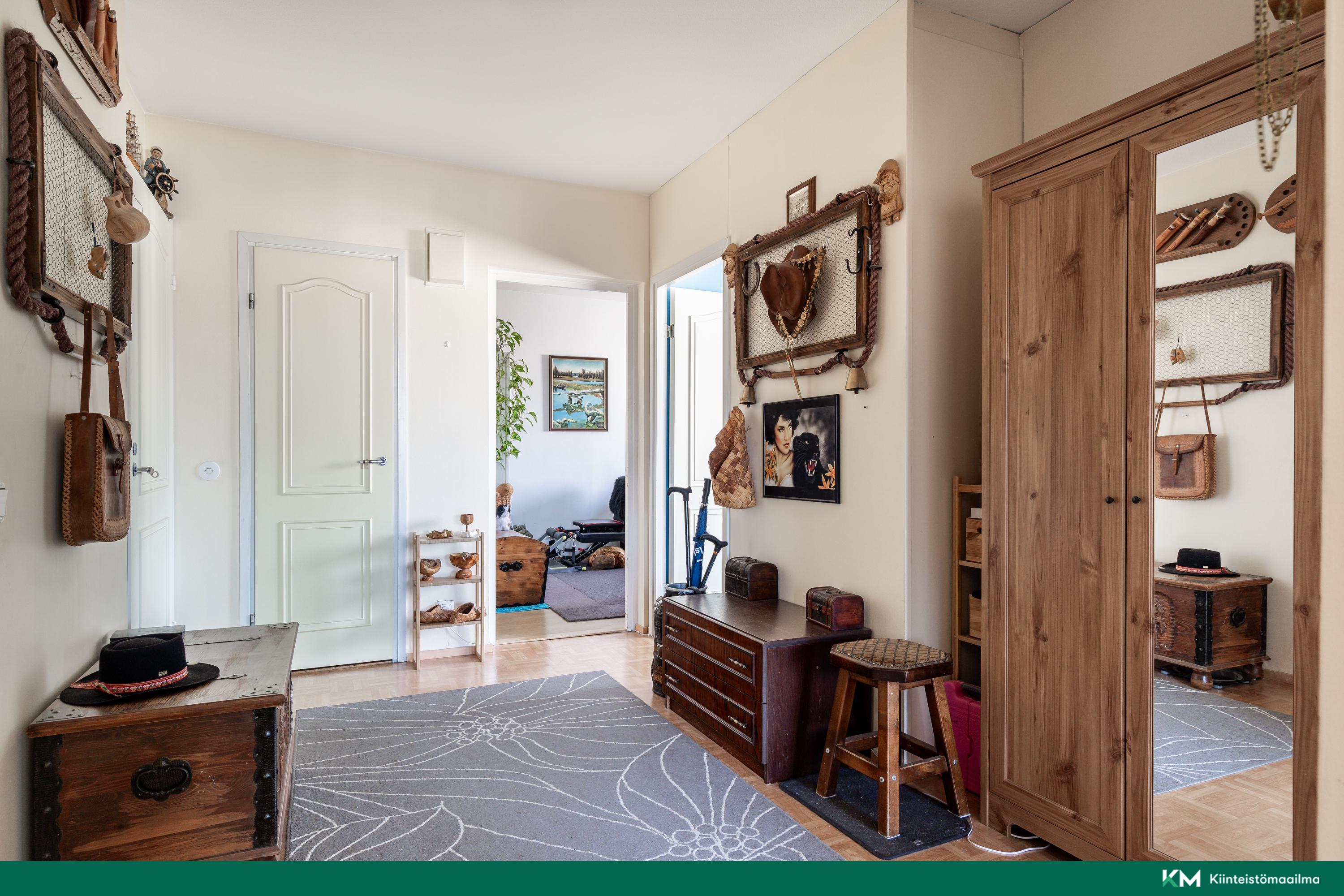 Simonkyläntie 11, Ristipuro, Vantaa