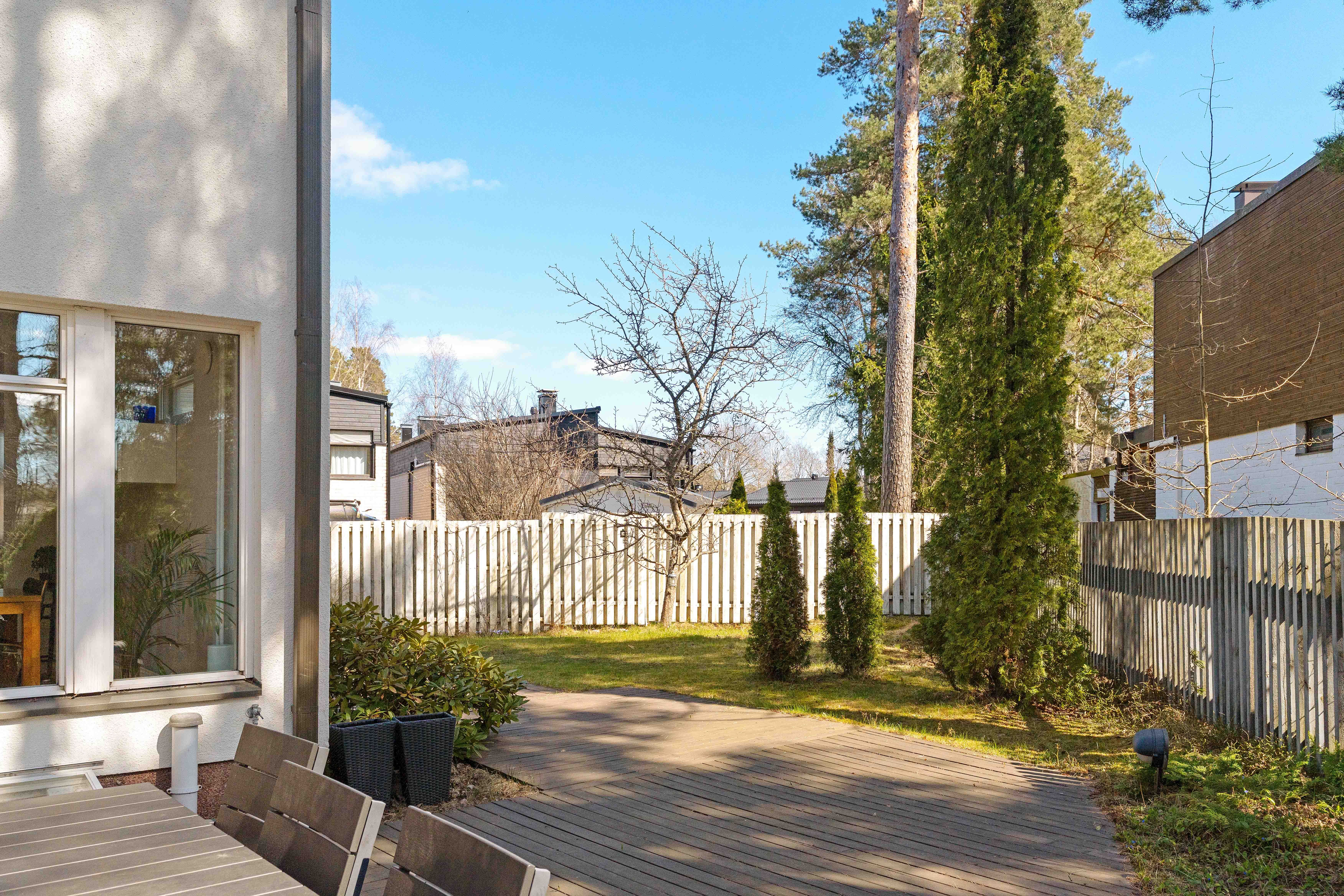 Laurinlahdentie 21, Laurinlahti, Espoo