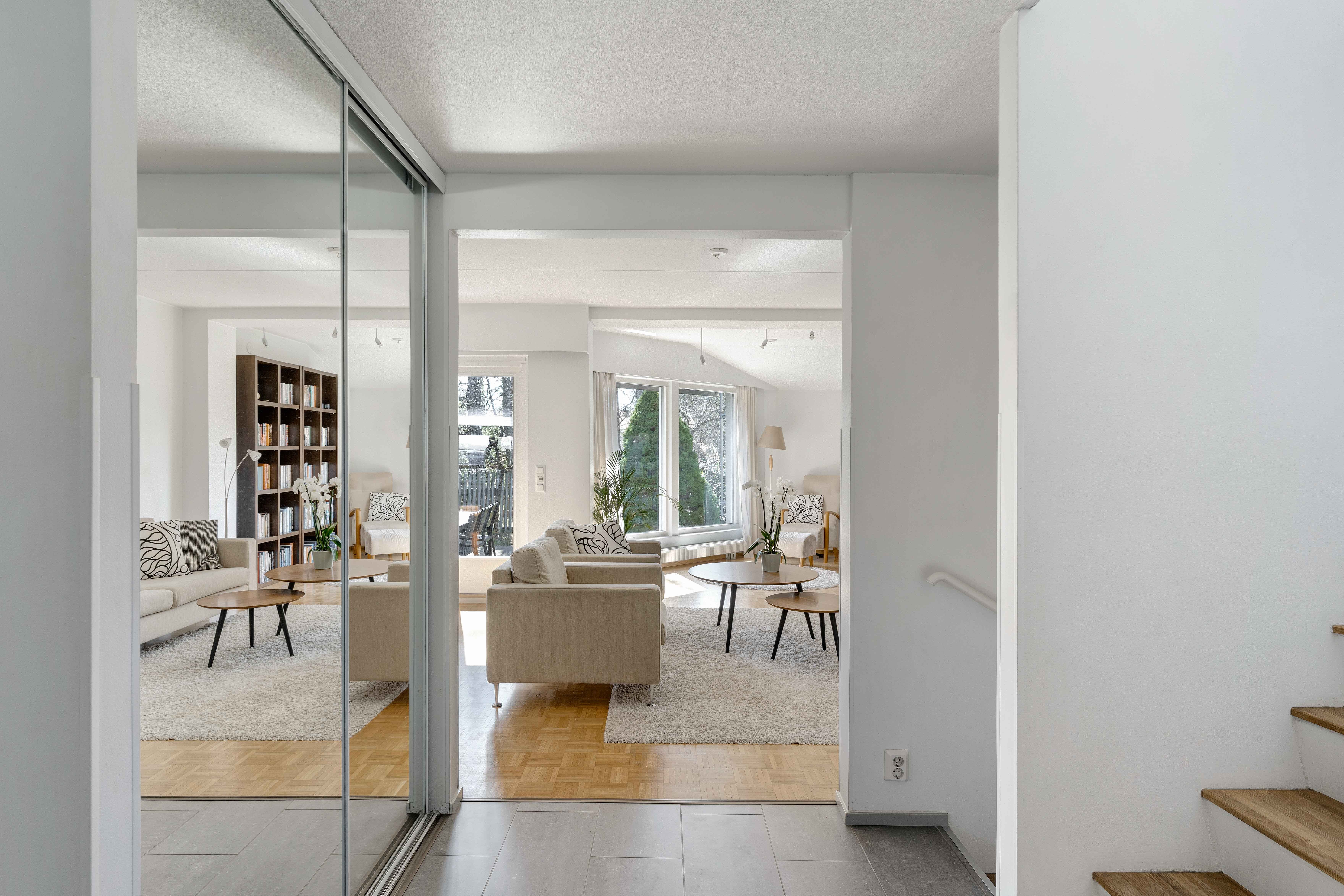Laurinlahdentie 21, Laurinlahti, Espoo
