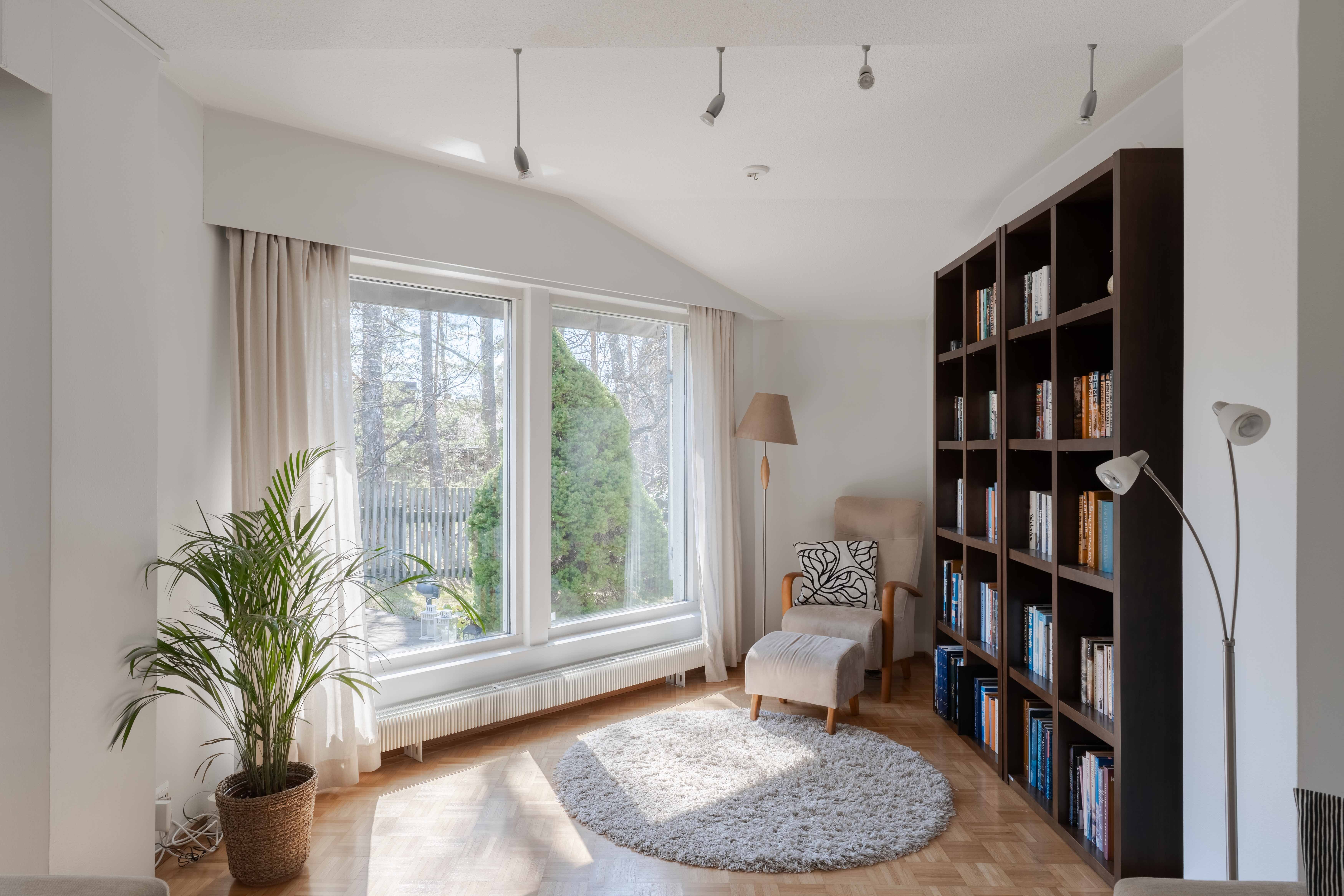 Laurinlahdentie 21, Laurinlahti, Espoo