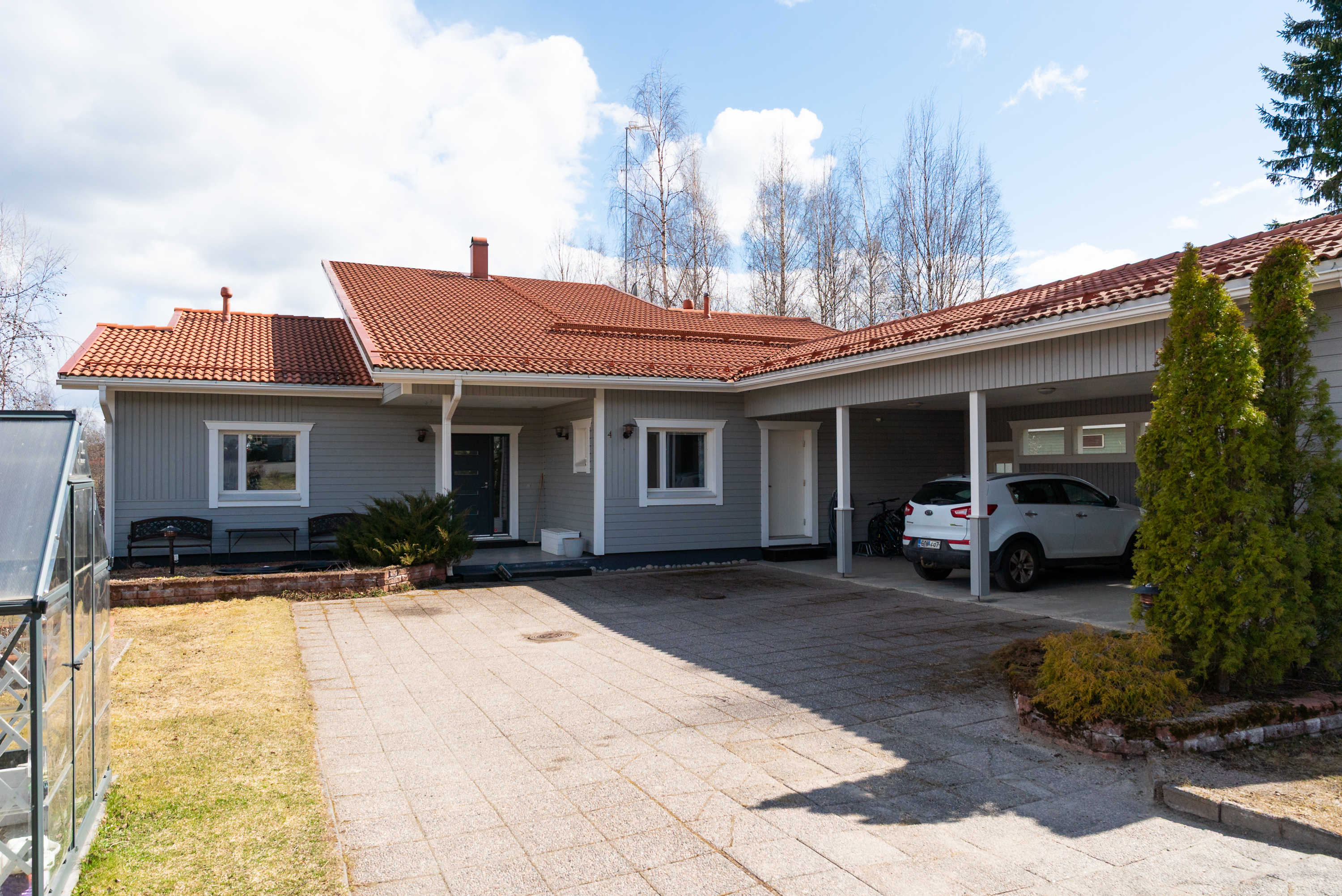 Hytösenkuja 4, Laukaa