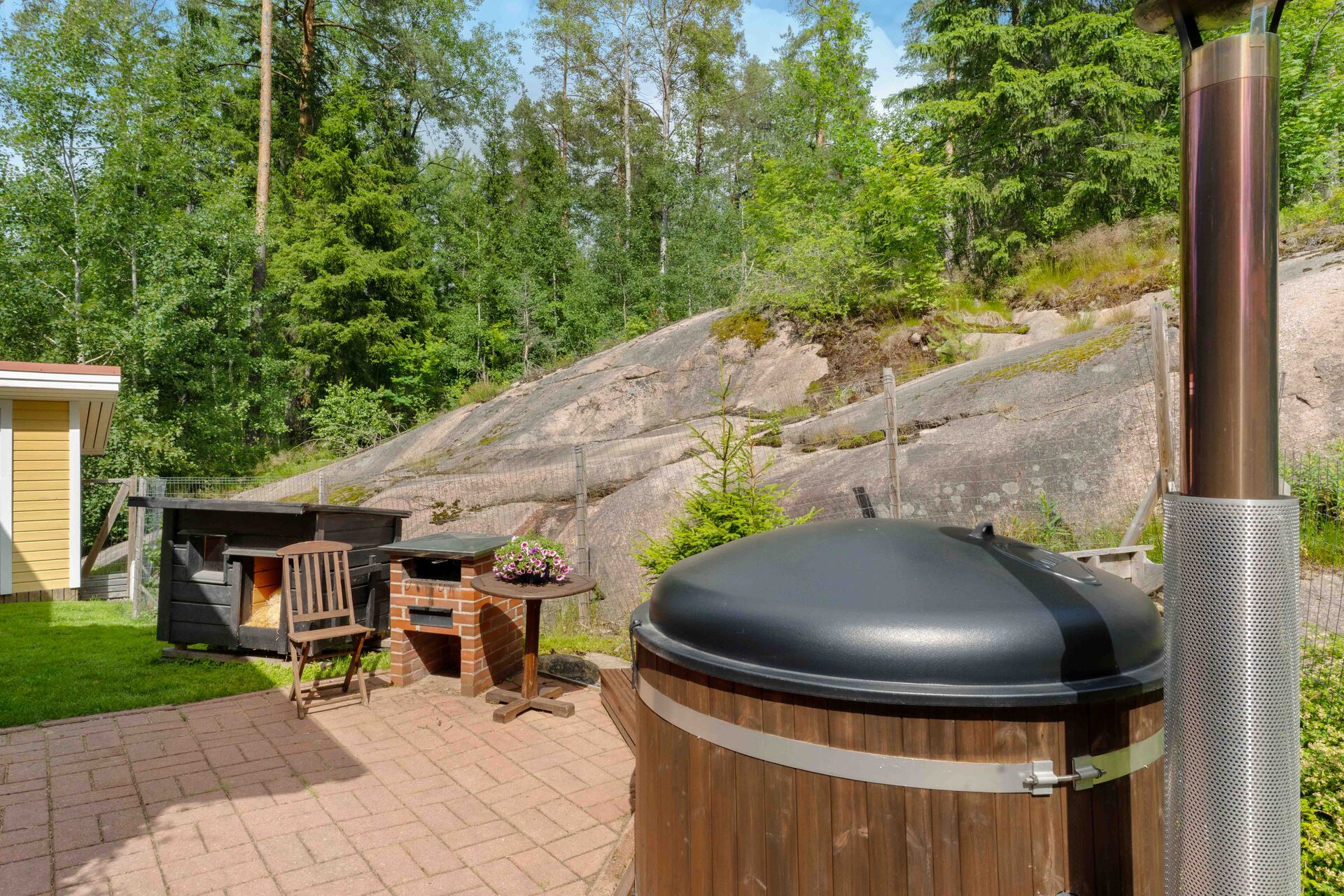 Linnankalliontie 18, Kivistö, Vantaa