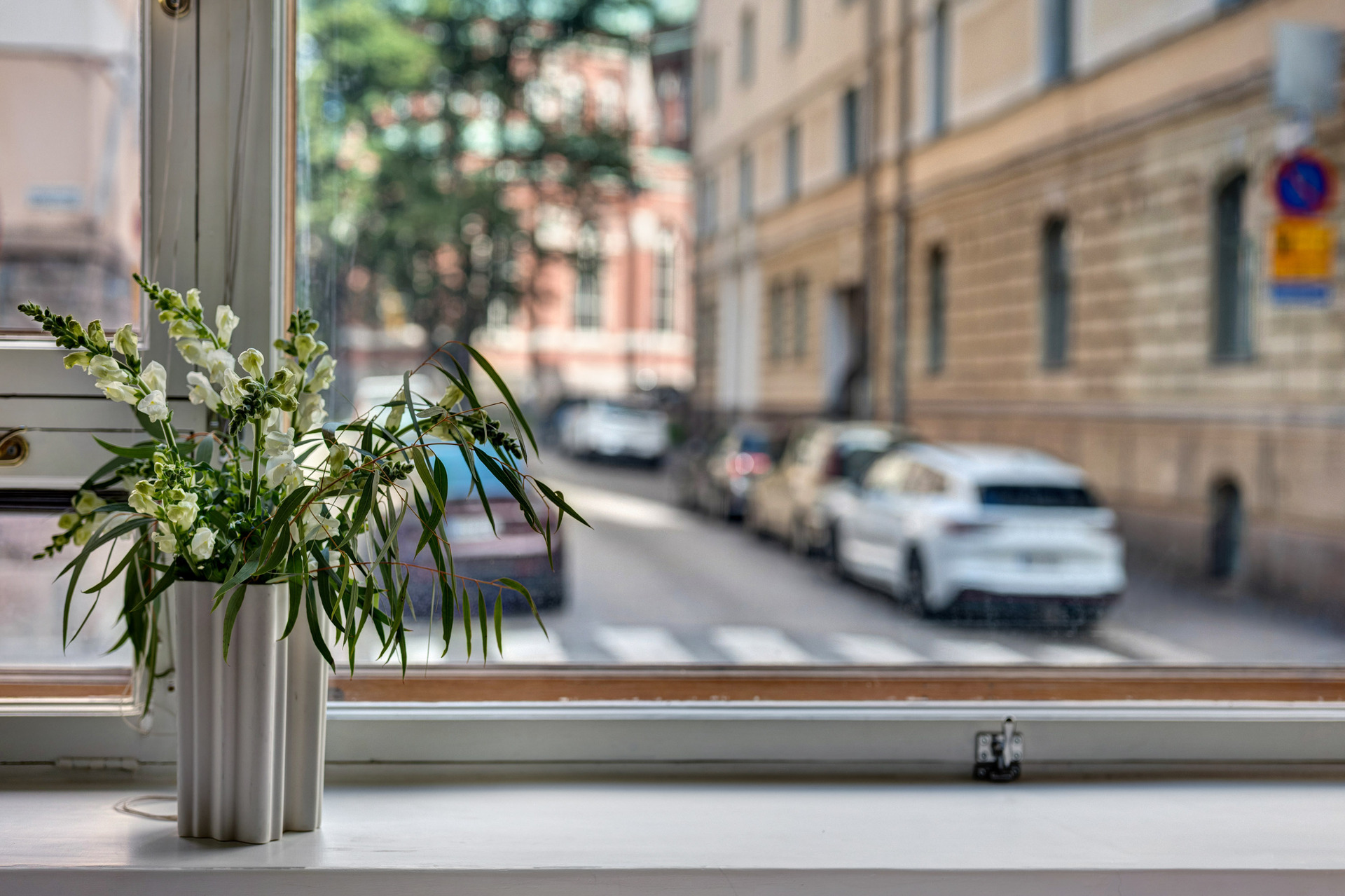 Tarkk'ampujankatu 12, Ullanlinna, Helsinki