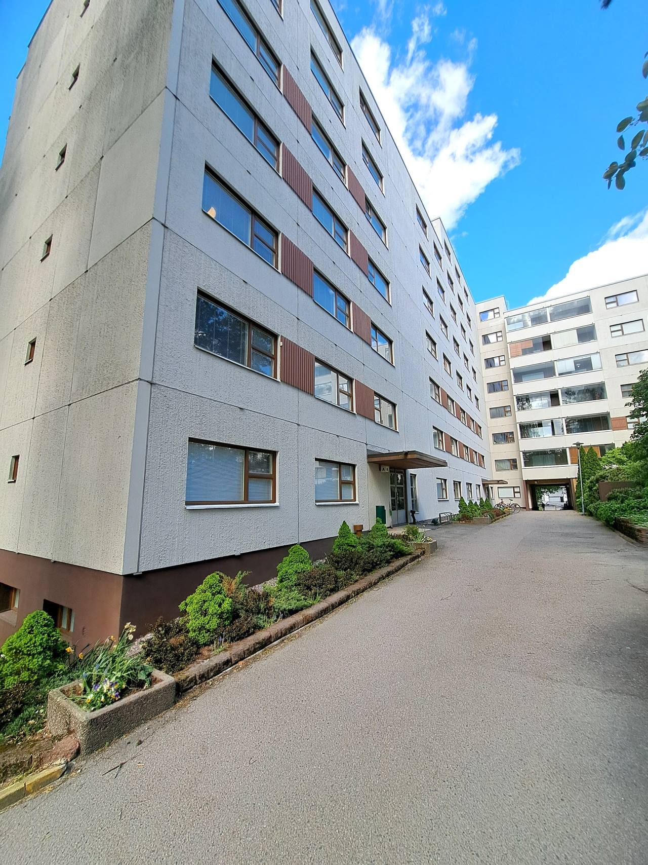 Puosunrinne 4, Espoonlahti, Espoo