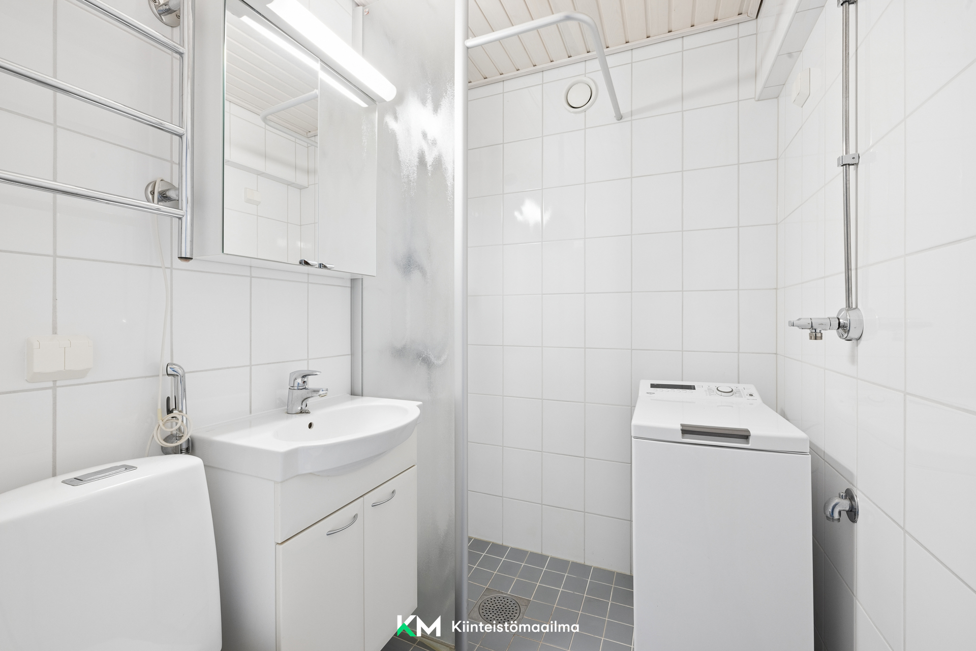 Näyttelijäntie 18, Pohjois-Haaga, Helsinki