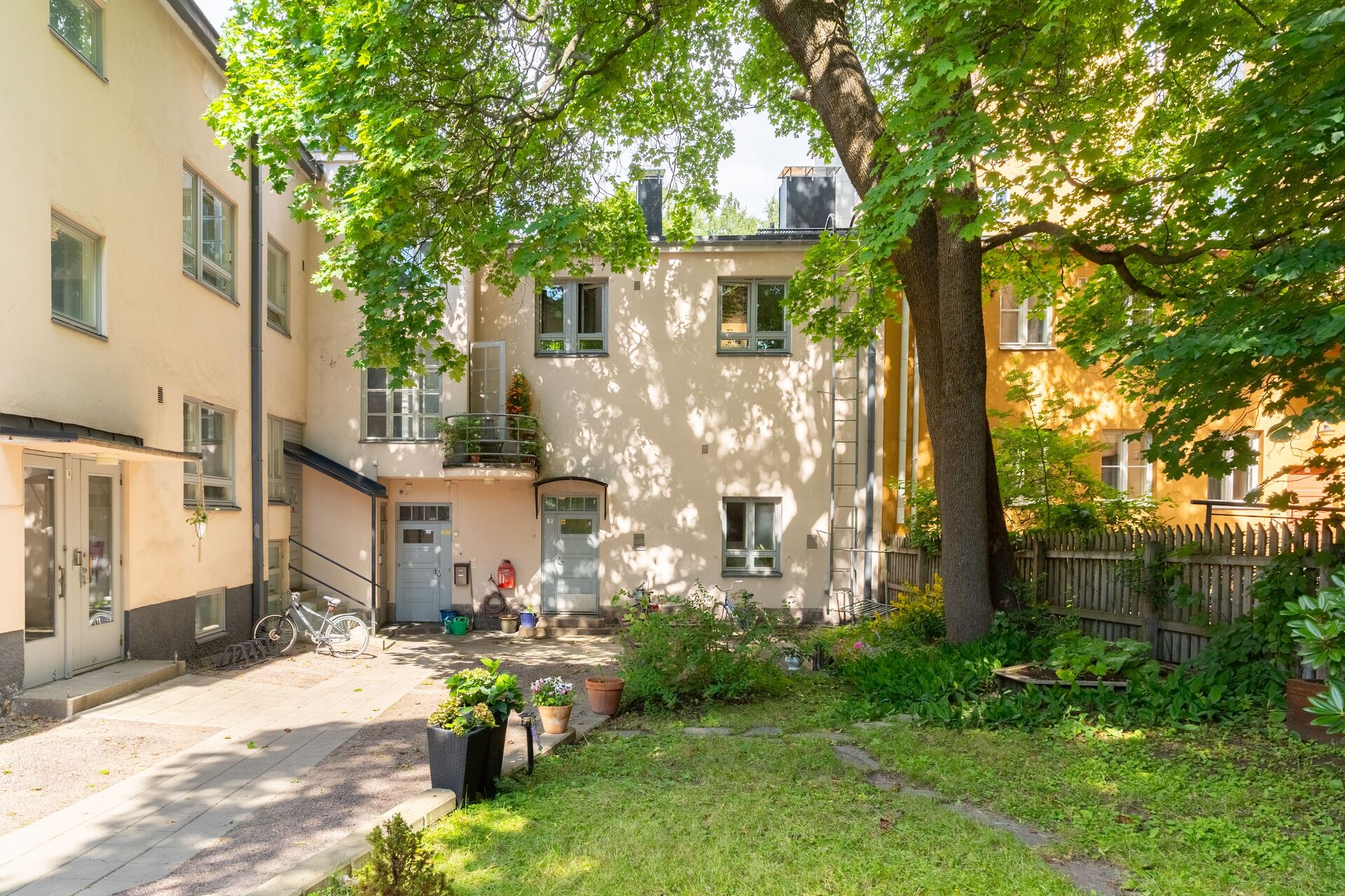 Inarintie 11-13, Vallila, Helsinki
