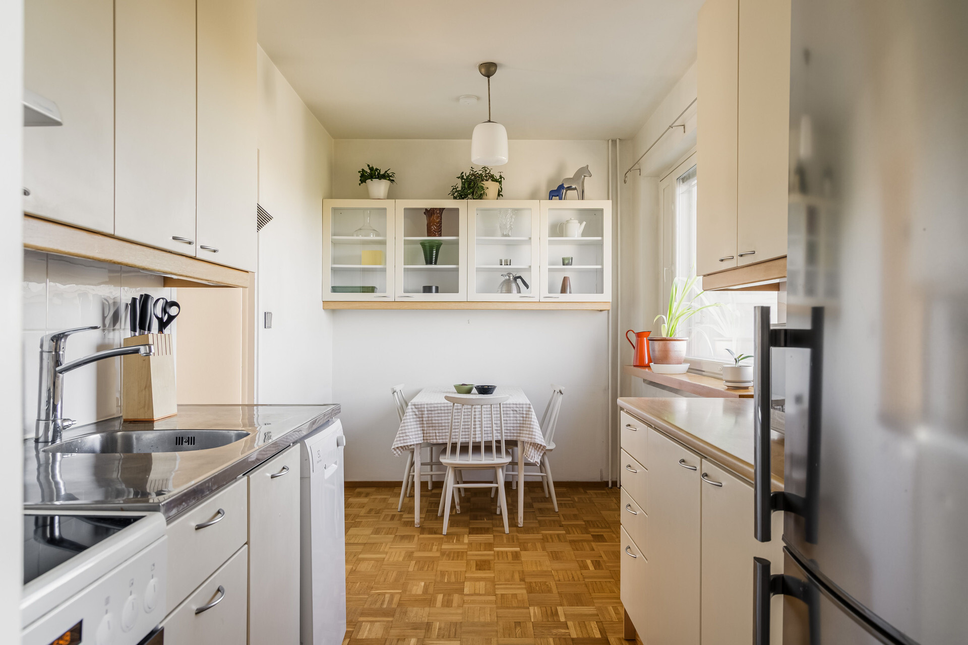 Porintie 2, Munkkivuori, Helsinki