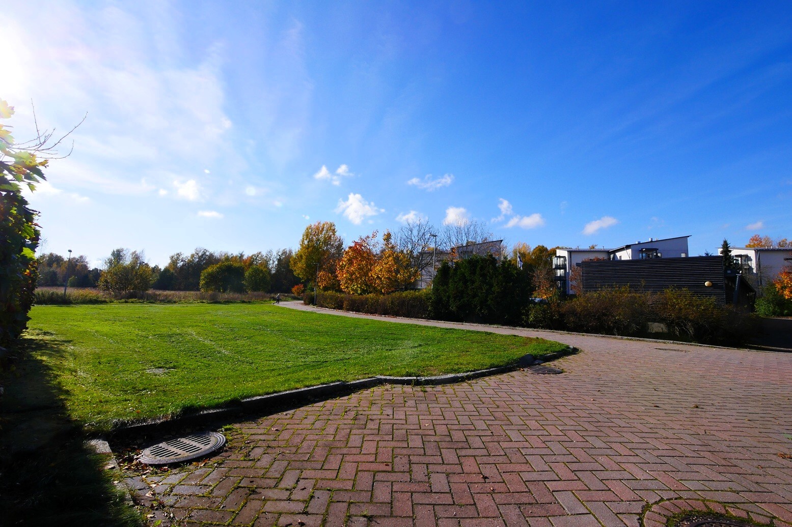 Tasankotie 10, Tapanila, Helsinki