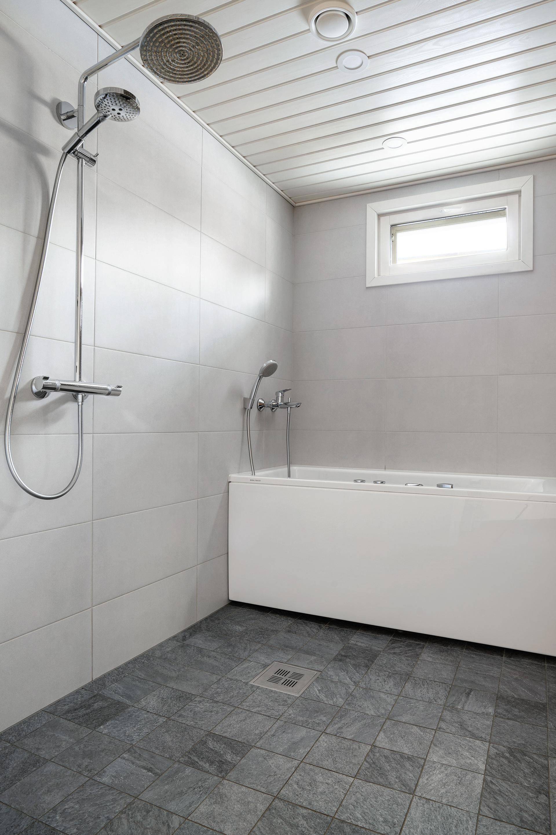 Oravatie 7, Nöykkiö, Espoo