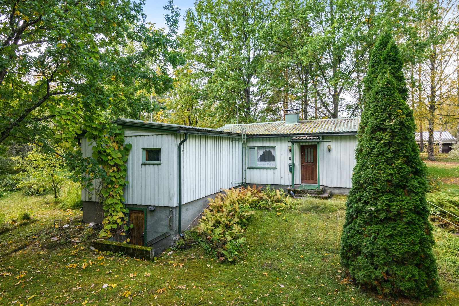 Linnakummuntie 6, Perttula, Nurmijärvi