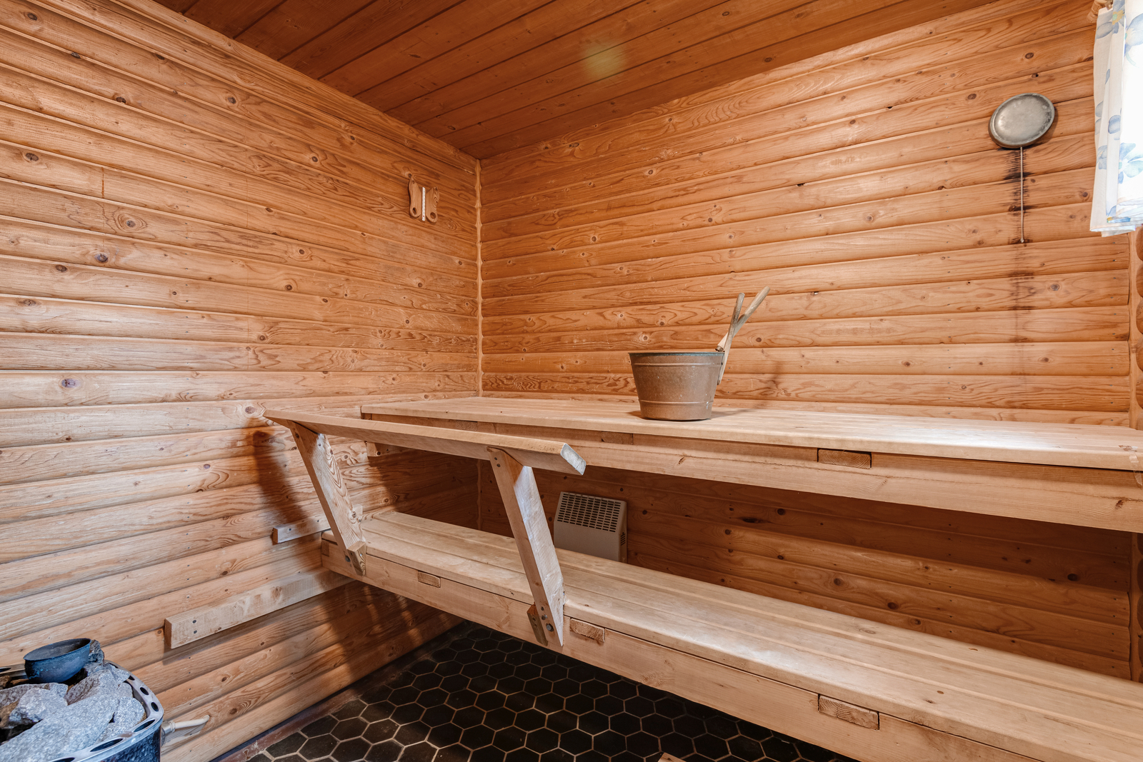 Linnakummuntie 6, Perttula, Nurmijärvi