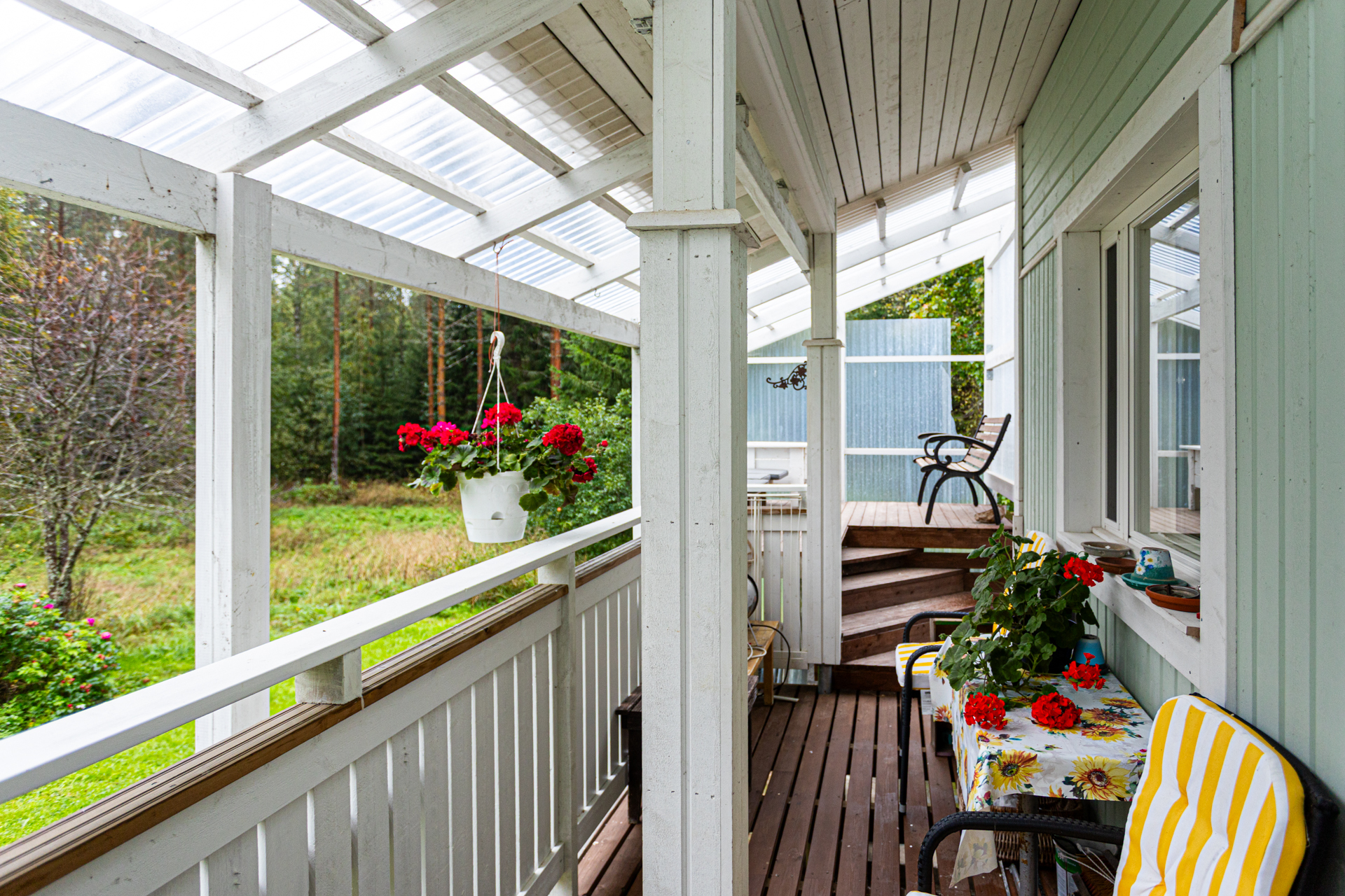 Sisääntulon kuisti