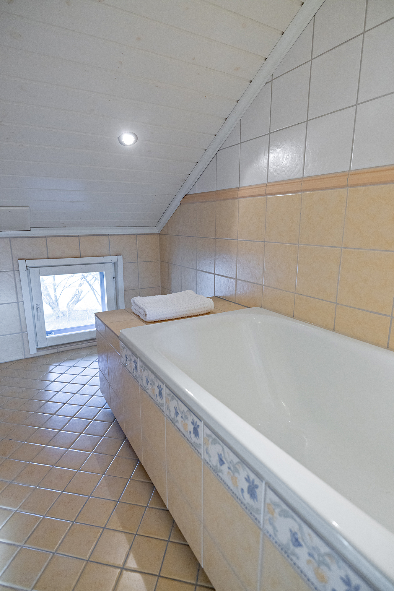 Ansatie 24, Välivainio, Oulu