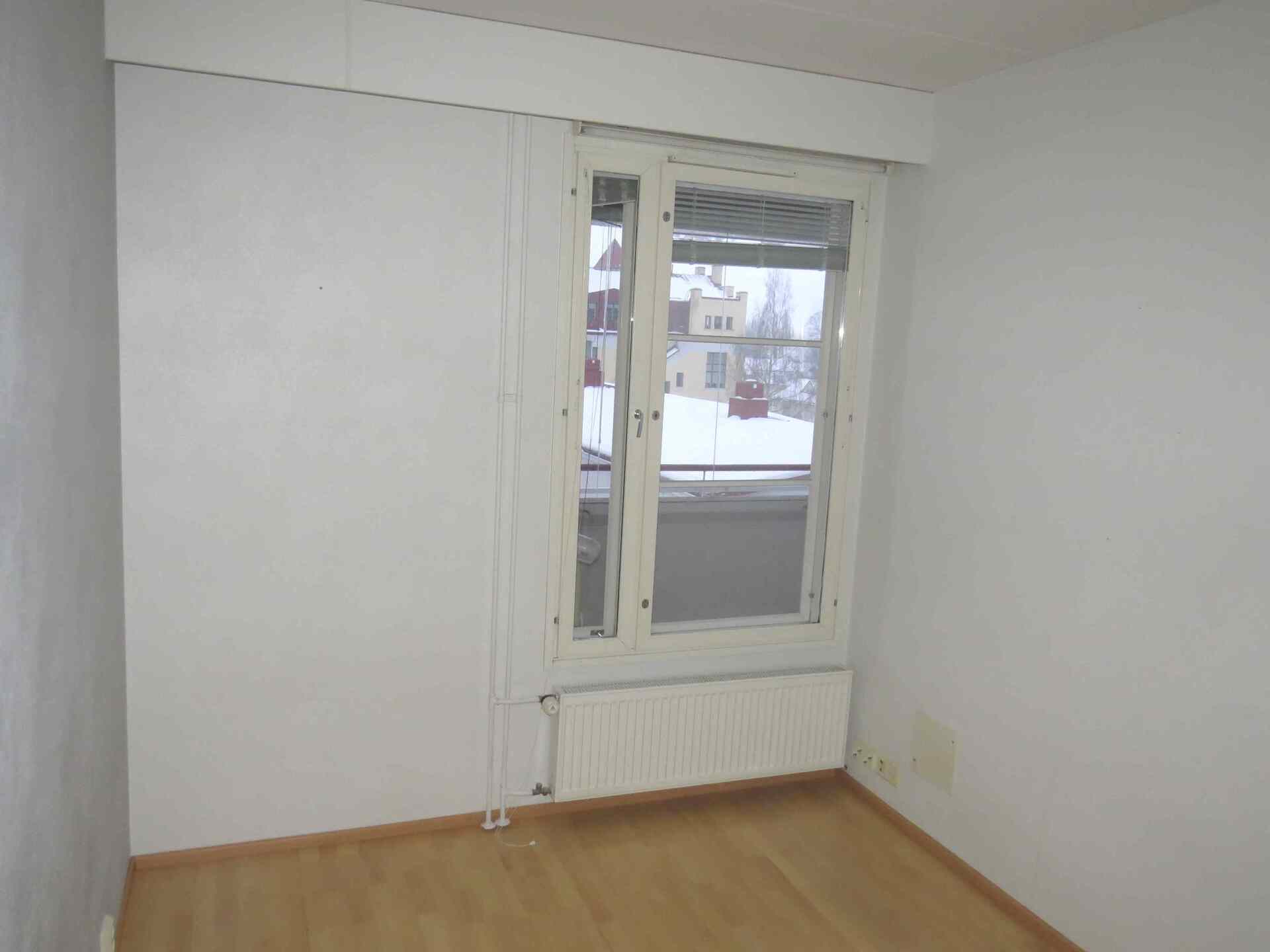 Meritullinraitti 9, Meritulli, Oulu