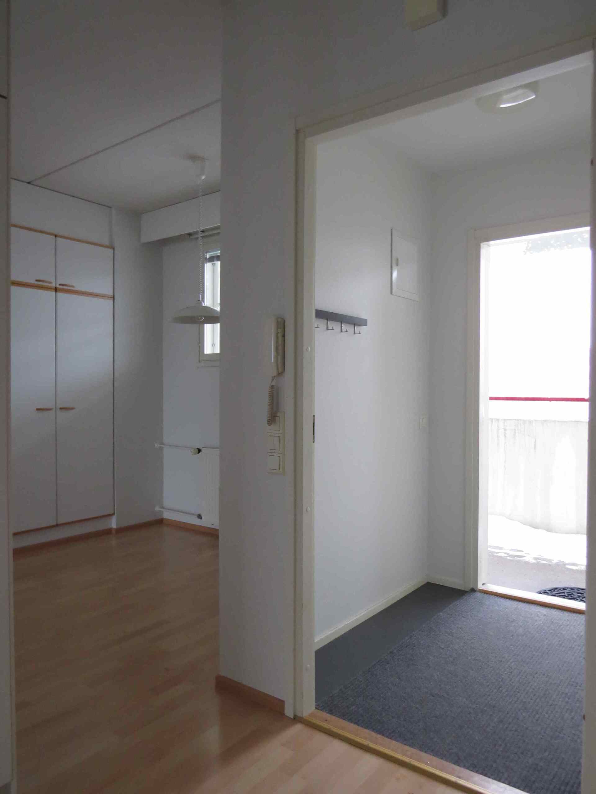Meritullinraitti 9, Meritulli, Oulu