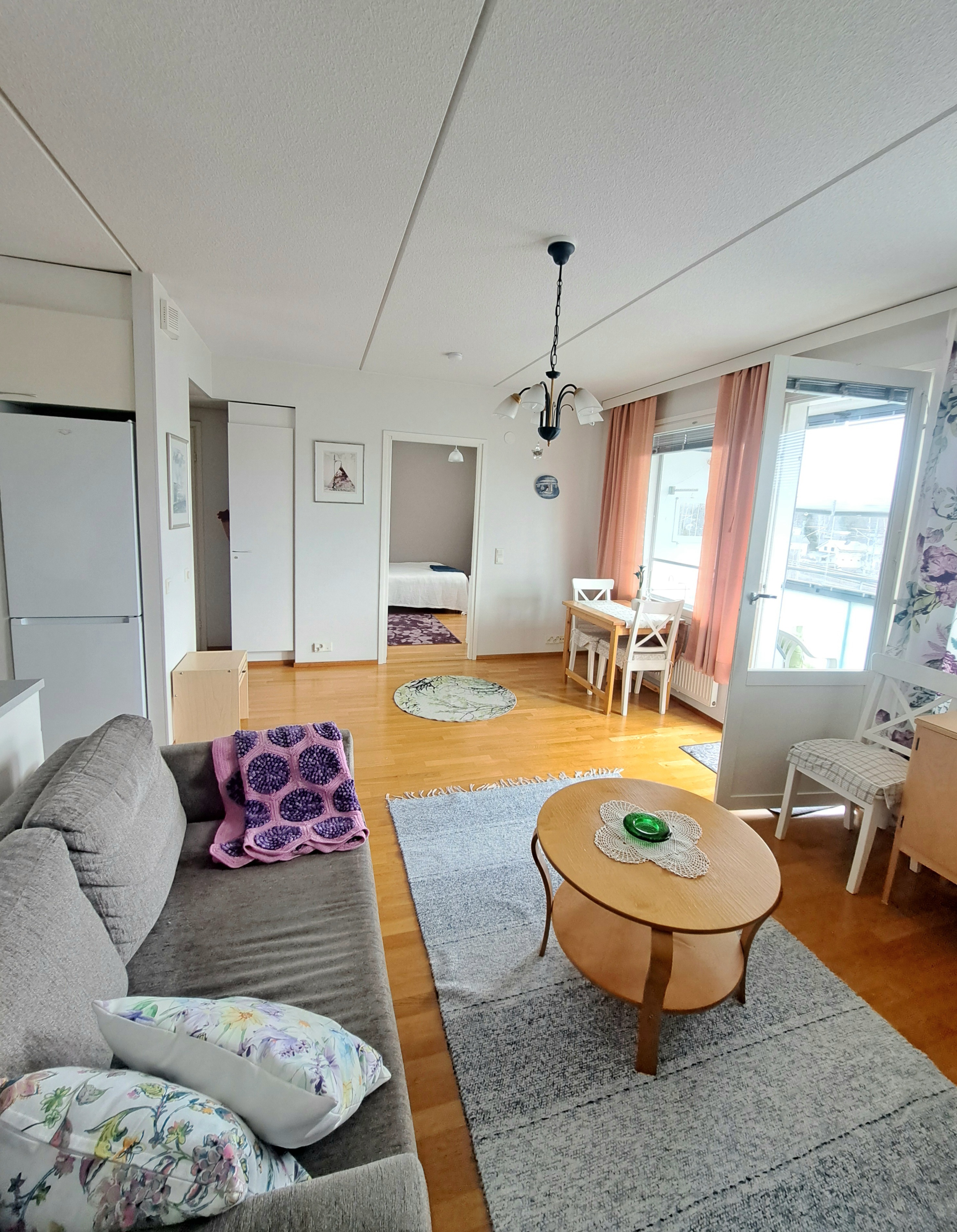 Rataniityntie 8, Kangasala