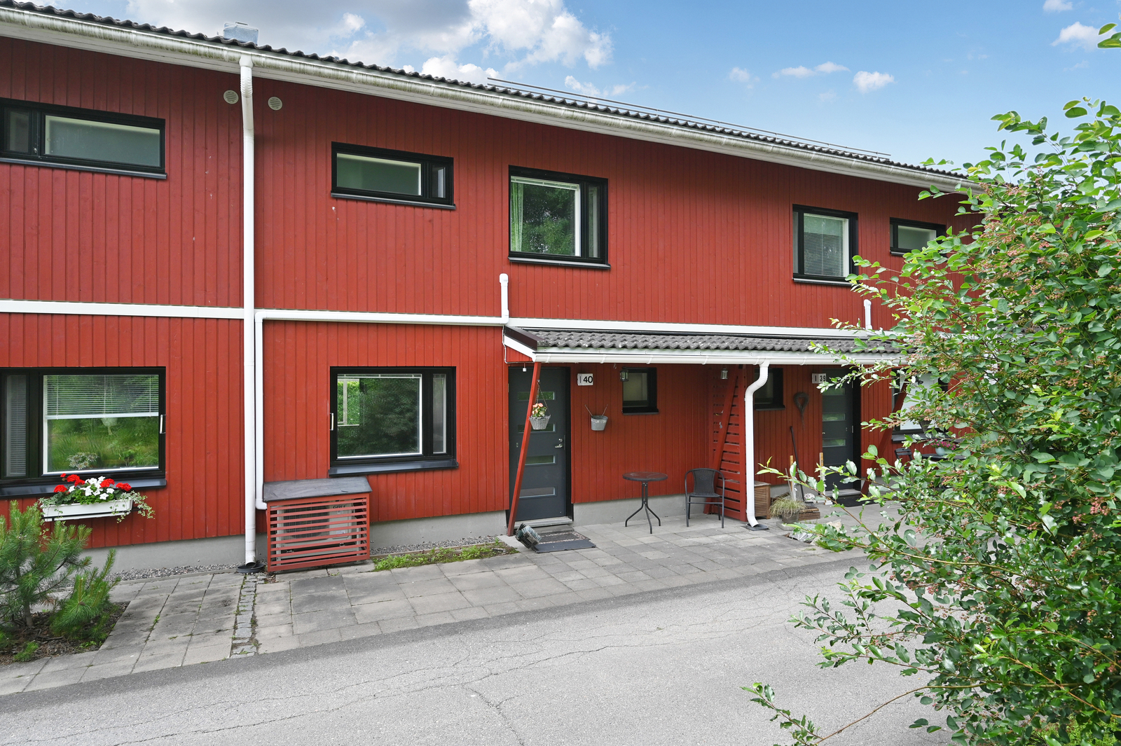 Kinnarinkatu 2, Kinnari, Järvenpää