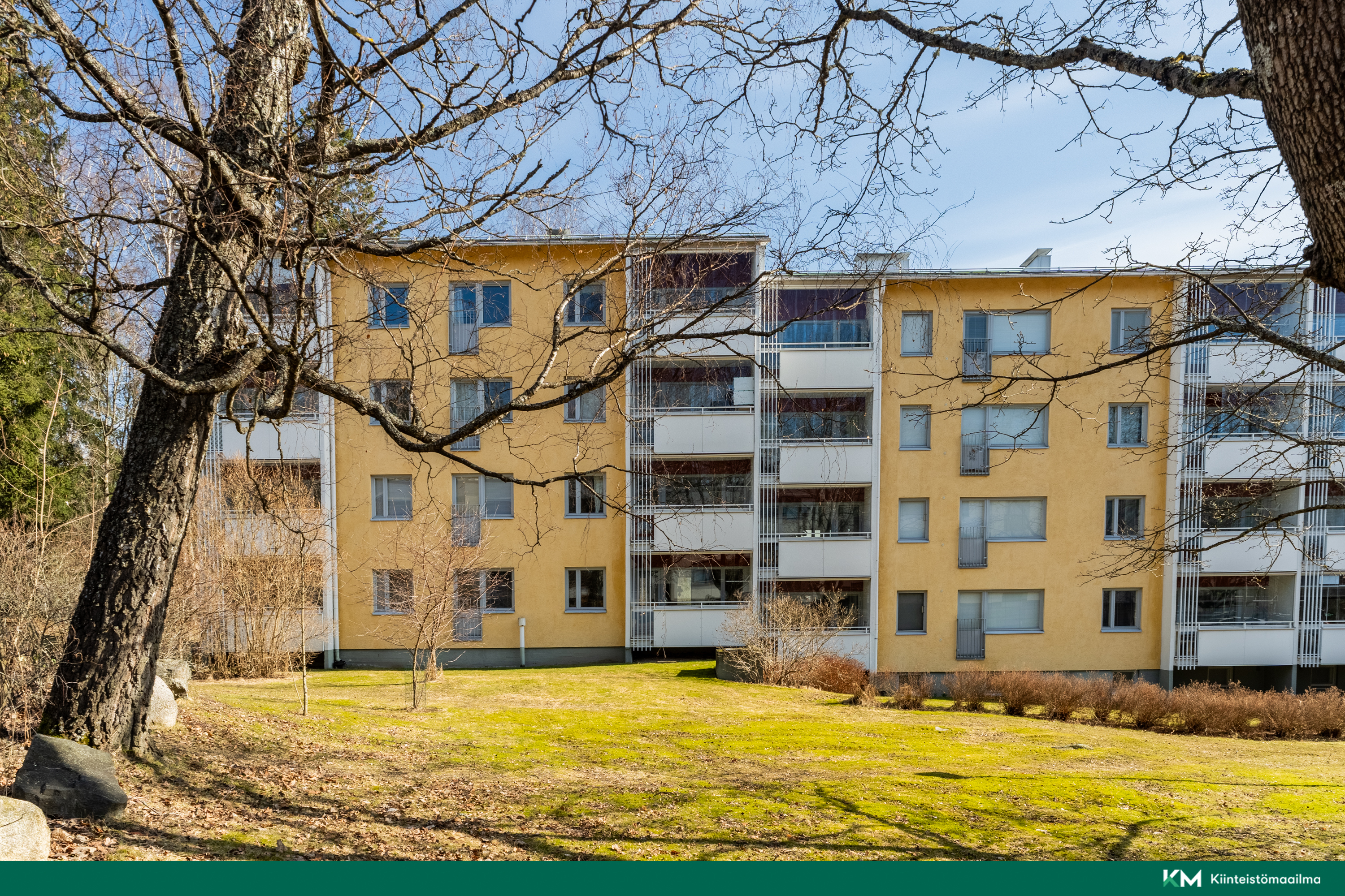 Kuusistonlinnantie 1, Vartiokylä, Helsinki